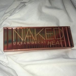 UD NAKED HEAT PALETTE